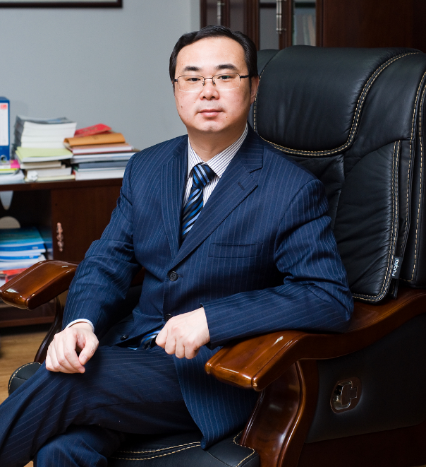 華納集團董事長 徐綏遠