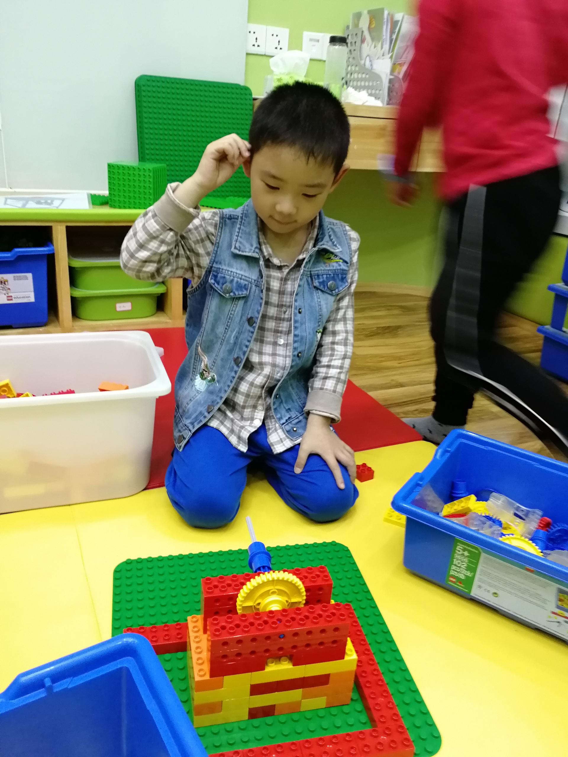2018.4.1 安然《圆盘锯》