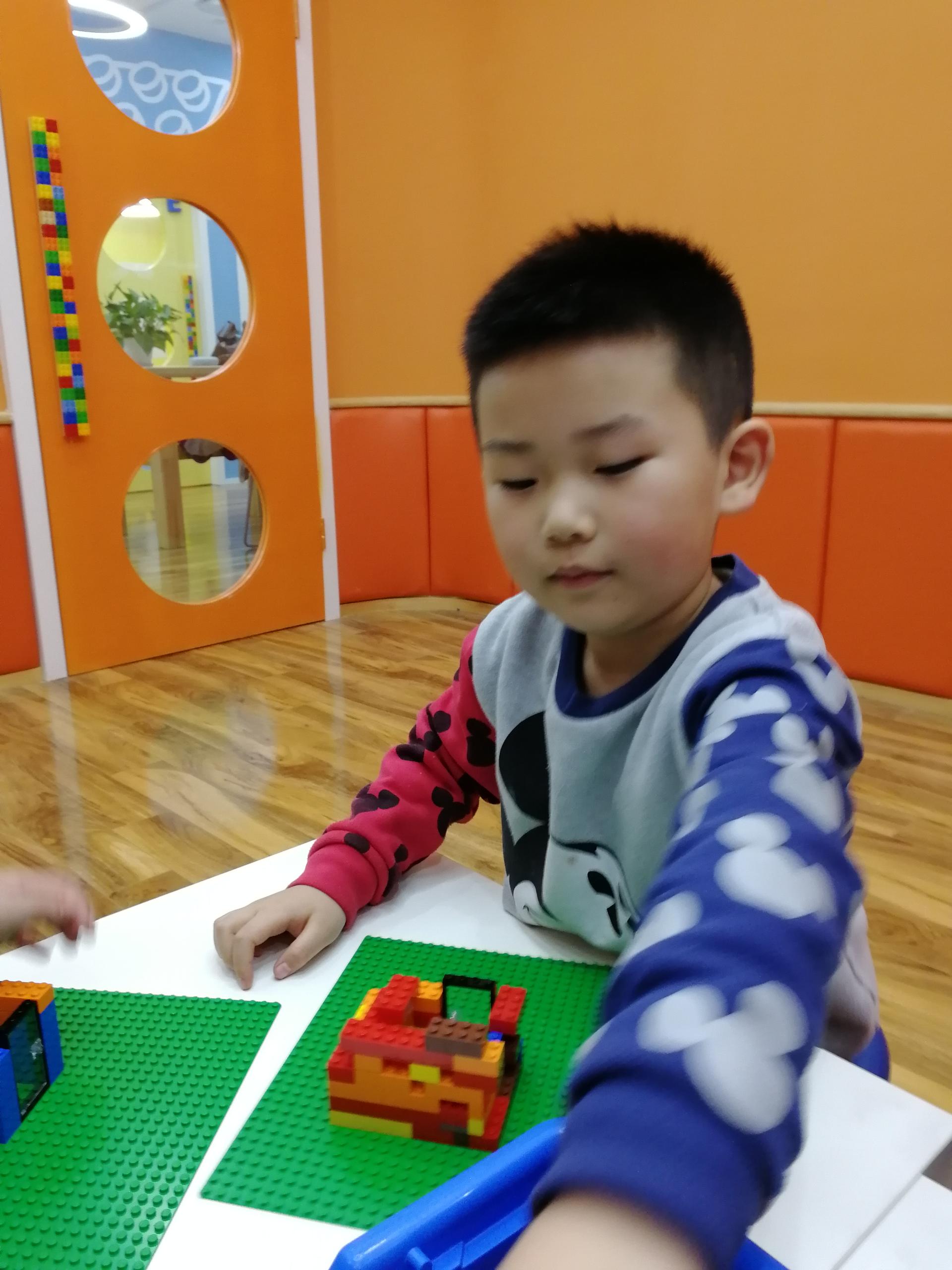 2018.3.14 乾乾《灯塔》