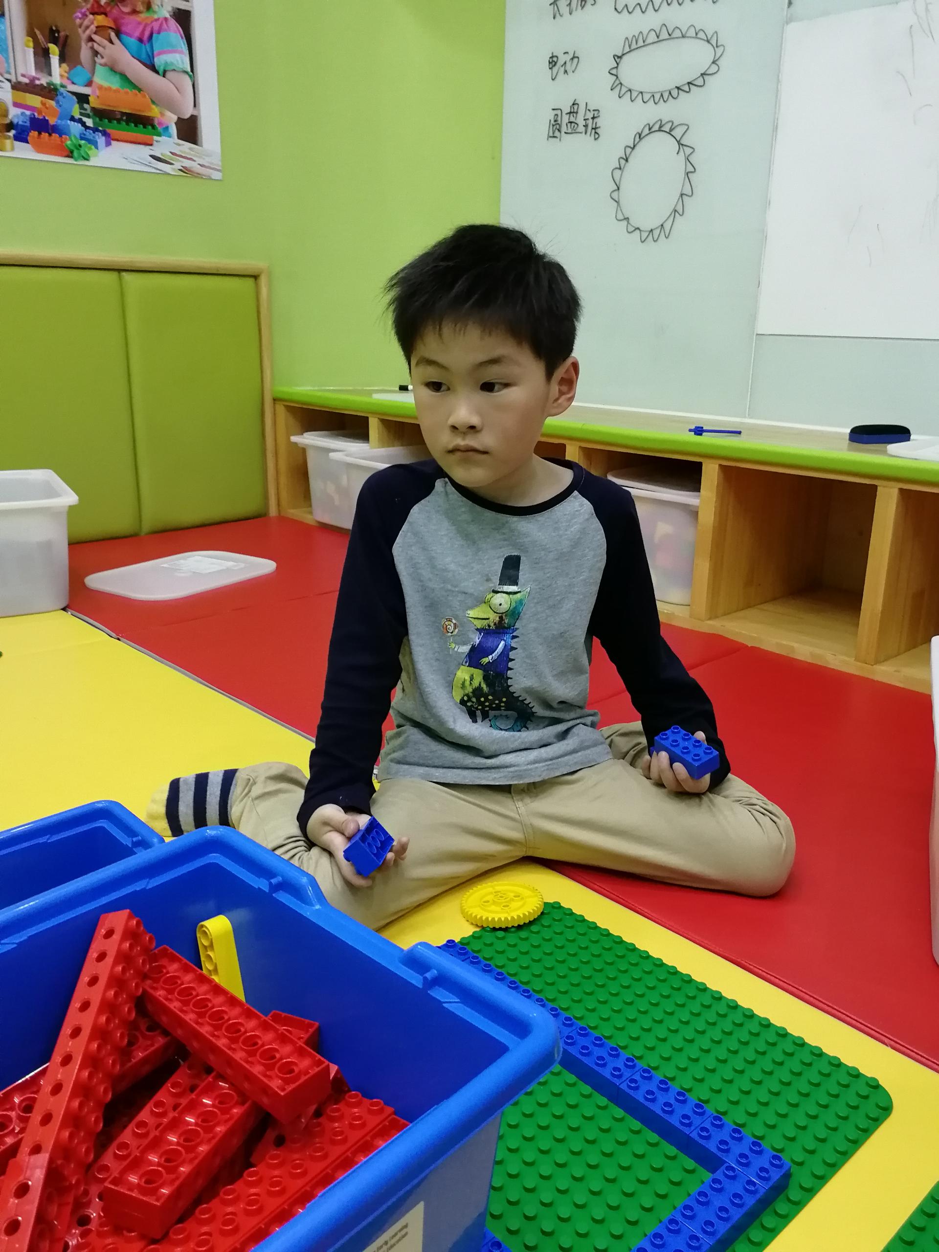 2018.4.1 壮壮《圆盘锯》