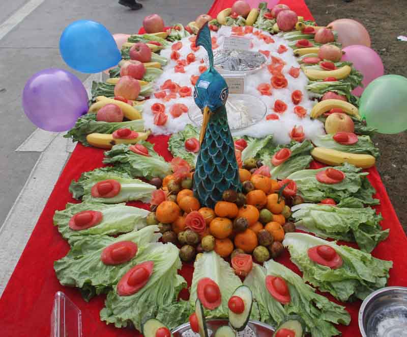 德雅小学成功举行了家长"首届冷餐美食拼盘"大赛